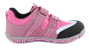 Premium quality shoes made of waterproof material and genuine leather in pink color and double velcro strap. Thanks to its high level of specialization, D.D. Step knows exactly what your child’s feet need, to develop properly in the various phases of growth. The exceptional comfort these shoes provide assure the well-being and happiness of your child.