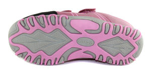 Premium quality shoes made of waterproof material and genuine leather in pink color and double velcro strap. Thanks to its high level of specialization, D.D. Step knows exactly what your child’s feet need, to develop properly in the various phases of growth. The exceptional comfort these shoes provide assure the well-being and happiness of your child.