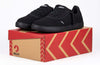 Men&#39;s black low top BILLY sneakers on box, suitable for diabetes, plantar fasciitis, bunions, wide feet, and orthotics use.